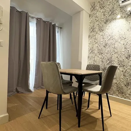 Modern Urban Escape * Turim