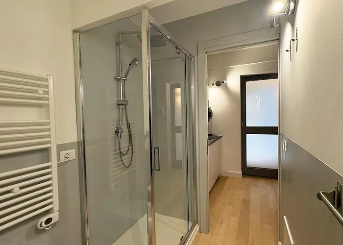 Modern Urban Escape * トリノ